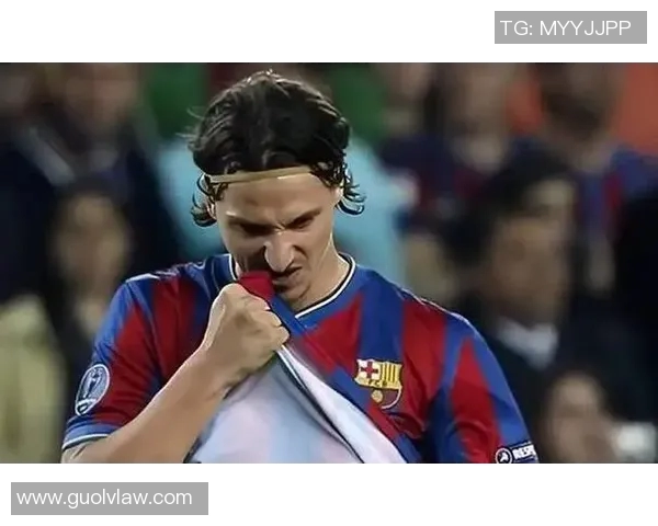 大伊布足球明星传奇生涯回顾与成就分析