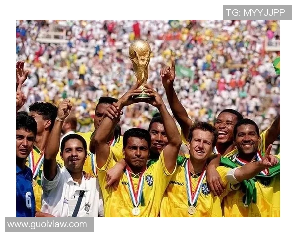 在你心中闪耀的足球明星与他们的传奇故事