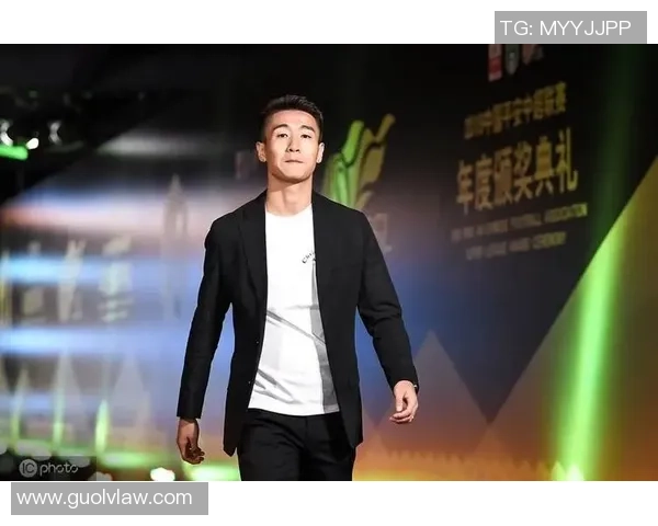 韦世豪:从青涩小将到足球明星的成长之路与辉煌成就 韦世豪:从青涩小将到足球明星的成长之路与辉煌成就