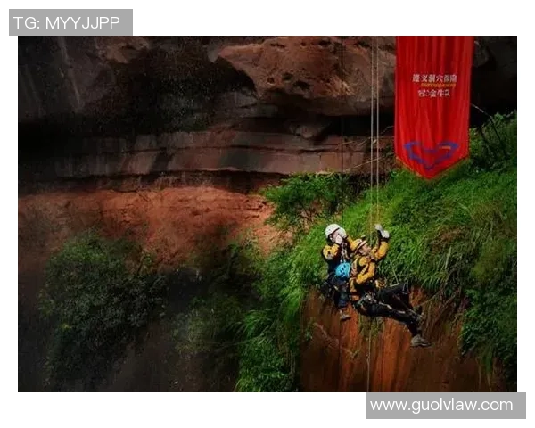 攀岩巨献：探秘重庆攀岩队的比赛经验